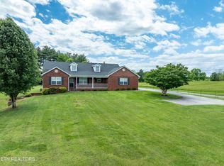 2615 Wilkinson Pike, Maryville, TN 37803