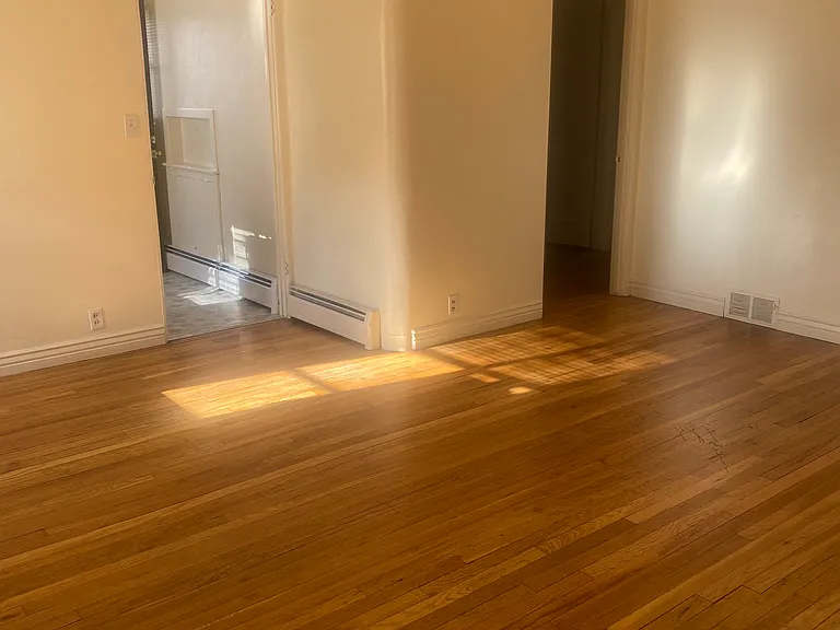 1250 Glenwood Ave #1250 — Photo 4