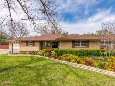 3720 Wilkie Way, Fort Worth, TX, 76133
