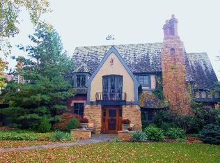 7855 Greenfield St, River Forest, IL 60305