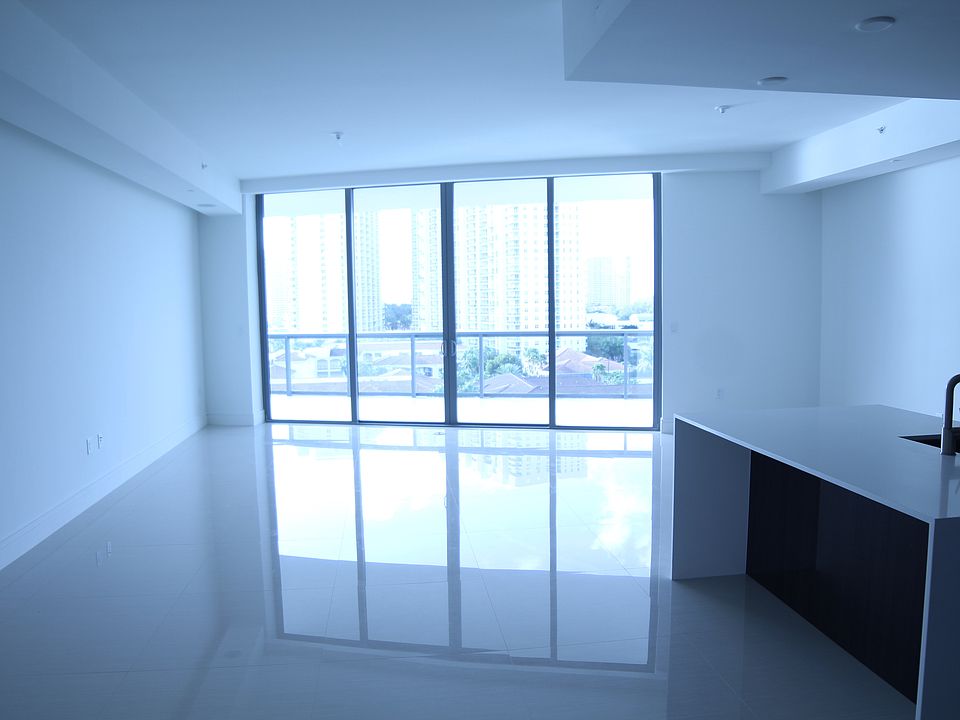 1st image of 3250 Ne 188th Street #808