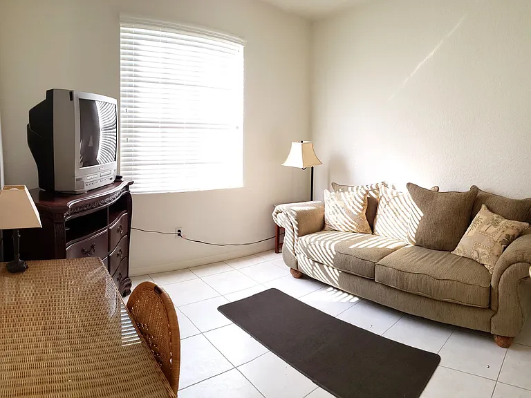4430B Corso Venetia Blvd — Photo 6