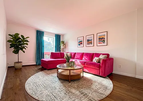 385 Graham Ave #2F Photo 1