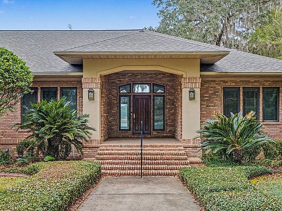 5th image of 6131 Heartland Cir