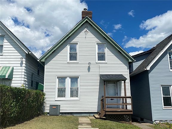 2nd image of 722 Saint Clair Ave