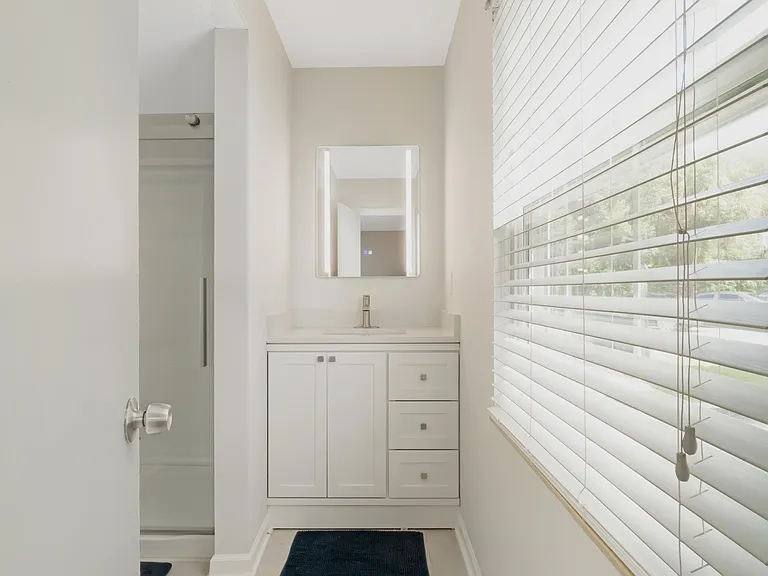 840 Center Ave #91 — Photo 10