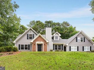 2553 Leeshire Rd, Tucker, GA 30084