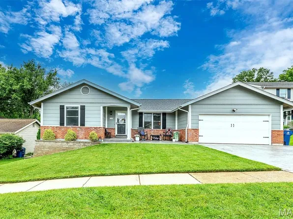 713 Settler Rd, Fenton, MO 63026