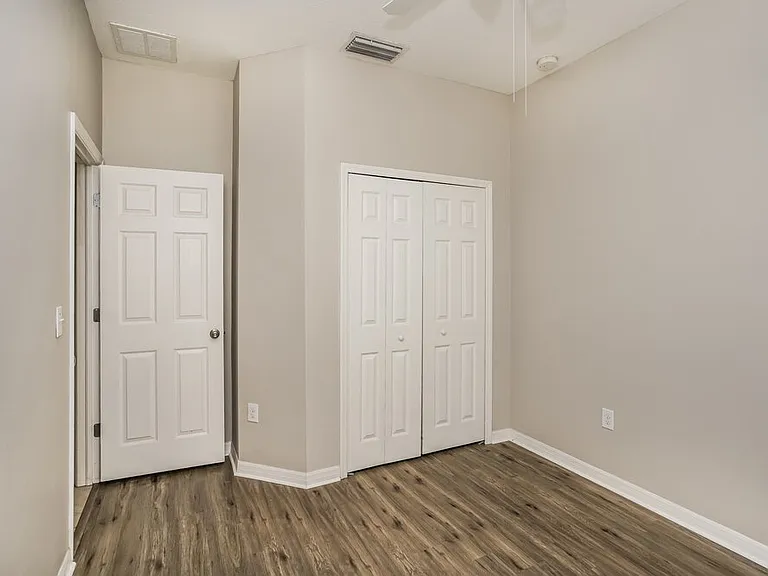 9039 41st St E — Photo 12