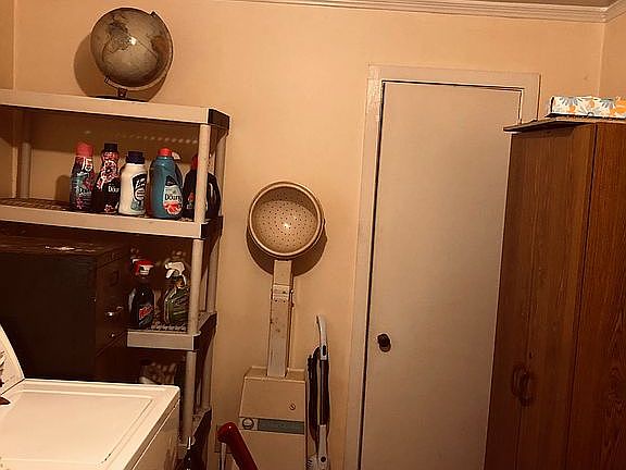 3rd image of 105 Pisgah Dr