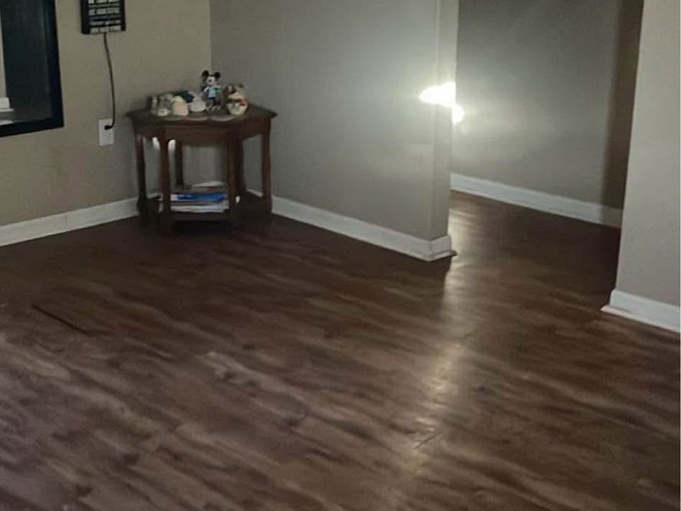 1st image of 5345 NW Oak Ave #4