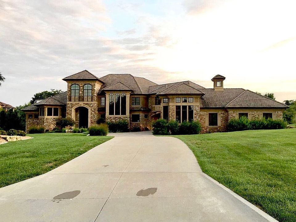 Front View of Home