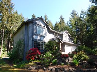 5682 NW Londonderry Loop, Bremerton, WA