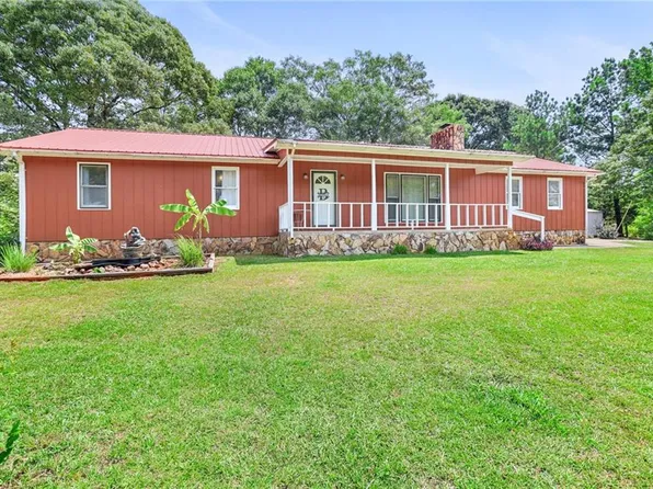 1176 County Road 17, Roanoke, AL 36274