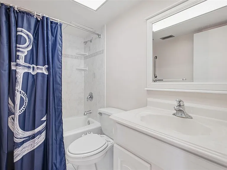 17920 Gulf Blvd #1401 — Photo 26