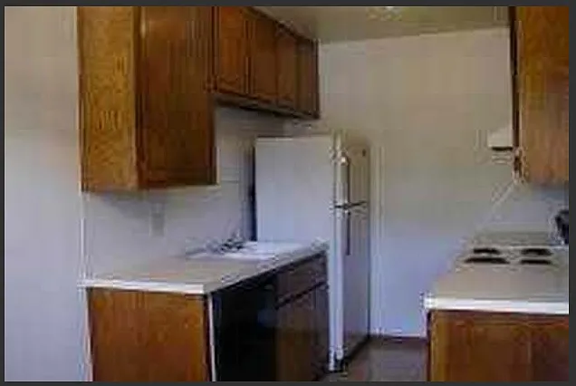 Sagebrush Apartments — Photo 4