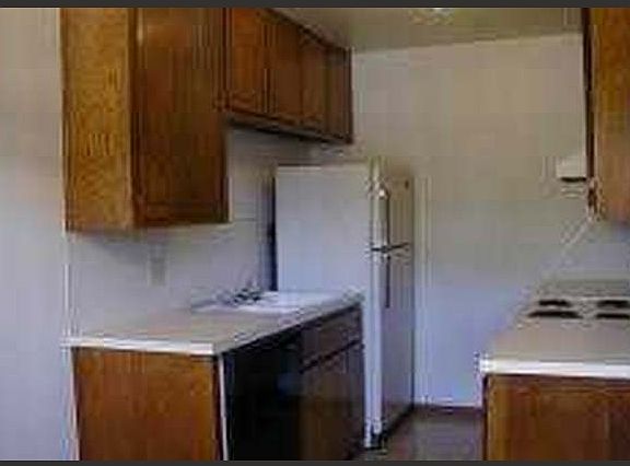 4th image of 108 SW 20th St #7971762b5