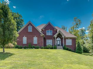 250 Marthas Ct, Mount Washington, KY 40047