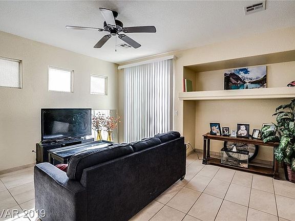 3rd image of 537 Coastal Dreams Ave
