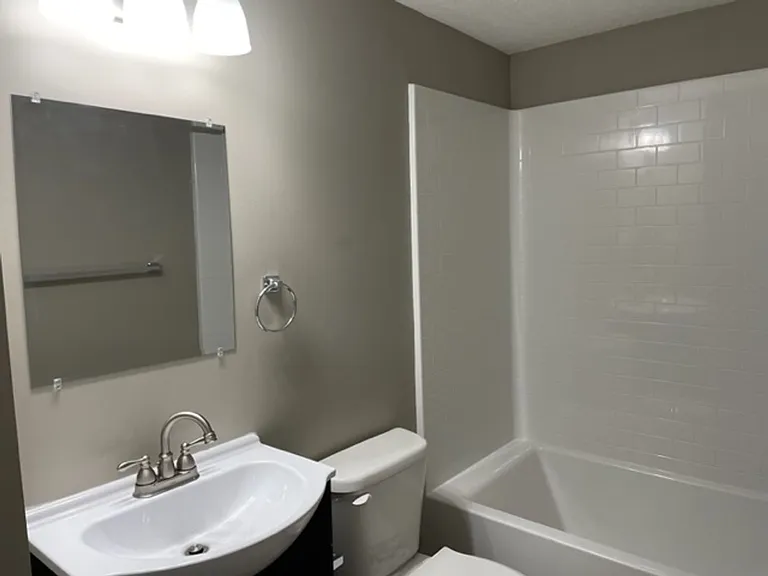 5279 & 5281 Walnut Valley Dr — Photo 4