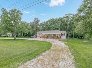 937 S State Route J, Peculiar, MO 64078