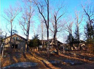 542 Bluff Rd, Lookout Mountain, GA 30750