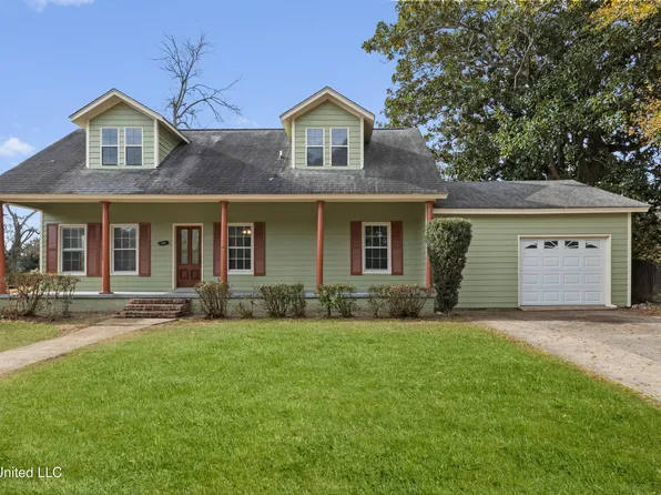 4418 Welch Ave, Moss Point, MS 39563