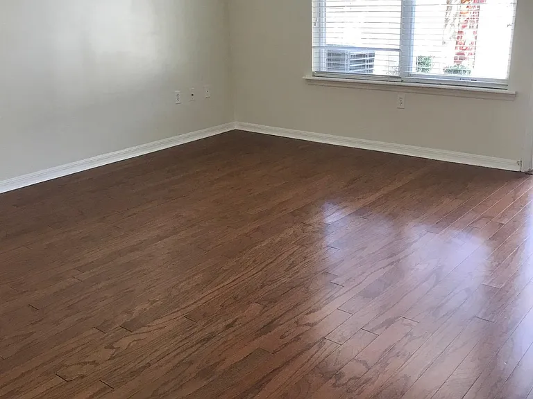 1569 NW 29th Rd #5 — Photo 5