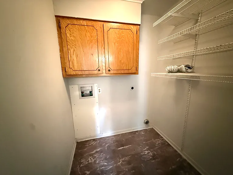 2 Ouida Cir — Photo 5
