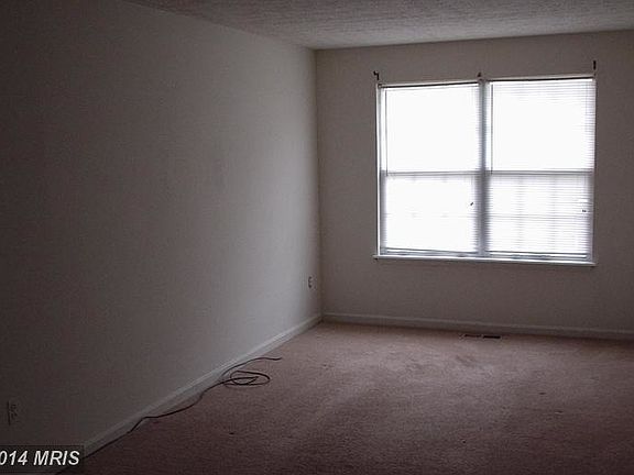 5th image of 612 Shelter Cove St