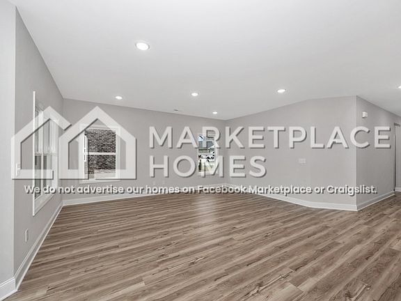 5th image of 129 Rose Valley Dr