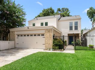 1375 Bullock Ln, Houston, TX 77055