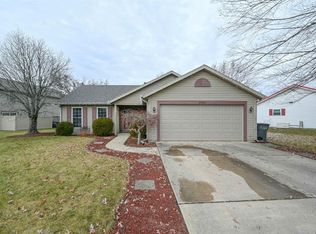 2004 Wellesley Ln, Kokomo, IN 46902