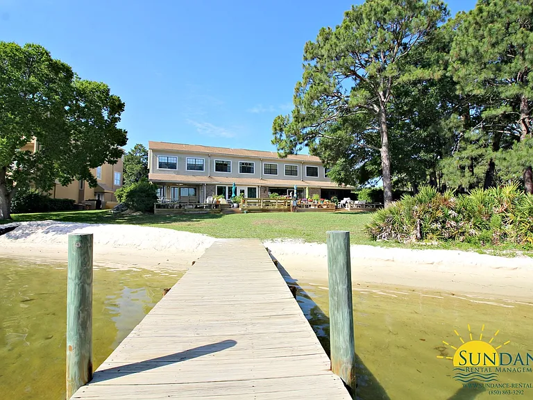 53 Yacht Club Dr NE #3 — Photo 8