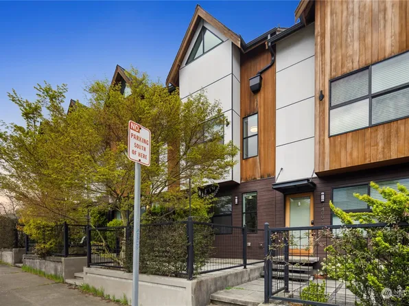 7402 Linden Avenue N, Seattle, WA 98103