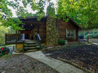 33201 Host Rd, Bowerston, OH 44695