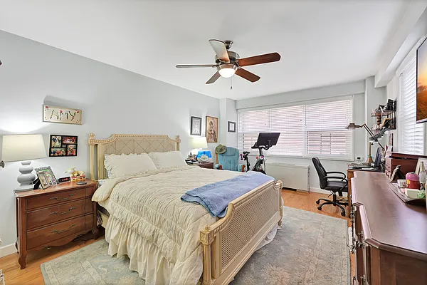 Sold by David Francis New York LLC | media 5