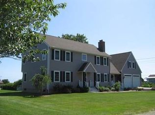 68 Lower Farm Rd, South Kingstown, RI 02879