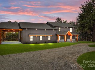 9288 Sherrills Ford Rd, Terrell, NC 28682