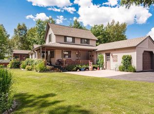 2295 Gillogly Rd, Carlton, MN 55718