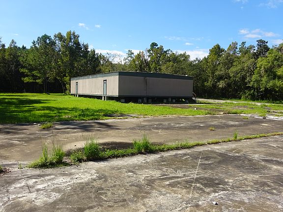 3rd image of 20021 Vfw Rd