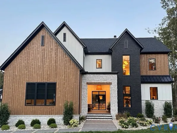 17421 Singing Bird Ct, Moseley, VA 23120