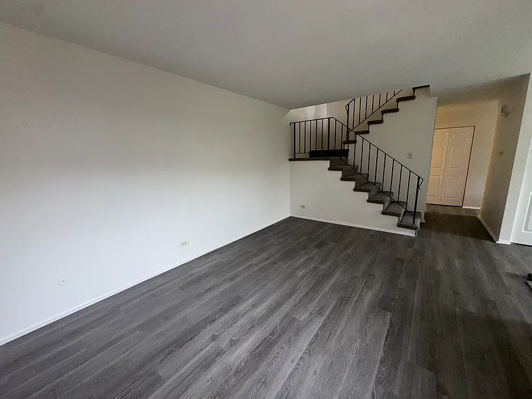 10G Fernwood Dr #10G — Photo 4