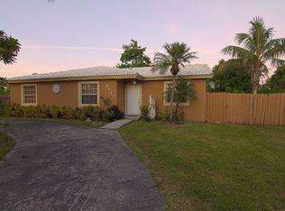 9140 SW 169th Ter, Palmetto Bay, FL 33157