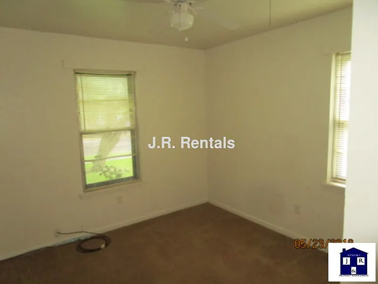 304 Ridge St — Photo 12