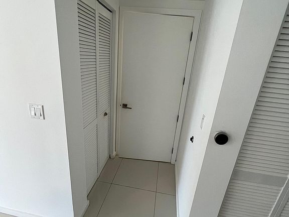 4th image of 5300 Paseo Blvd APT 1103