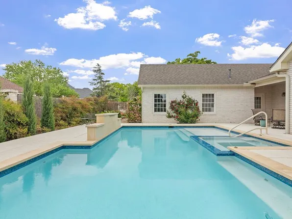 2208 Amberstone, Fredericksburg, TX 78624