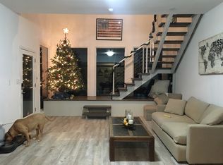 3526 N Lakeshore Dr, Clemmons, NC 27012