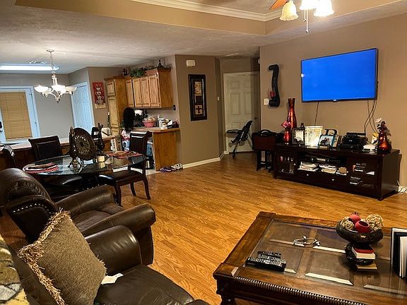Interior 6_04082022