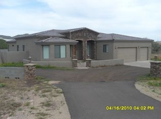 509 W Los Carrales Dr, Phoenix, AZ 85086